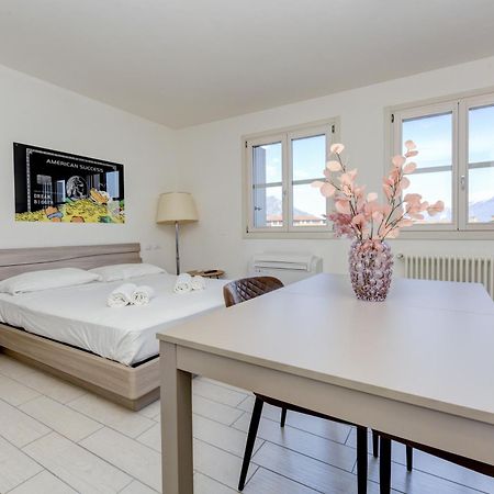 Madeleine Apartment Тосколано Мадерно Екстериор снимка