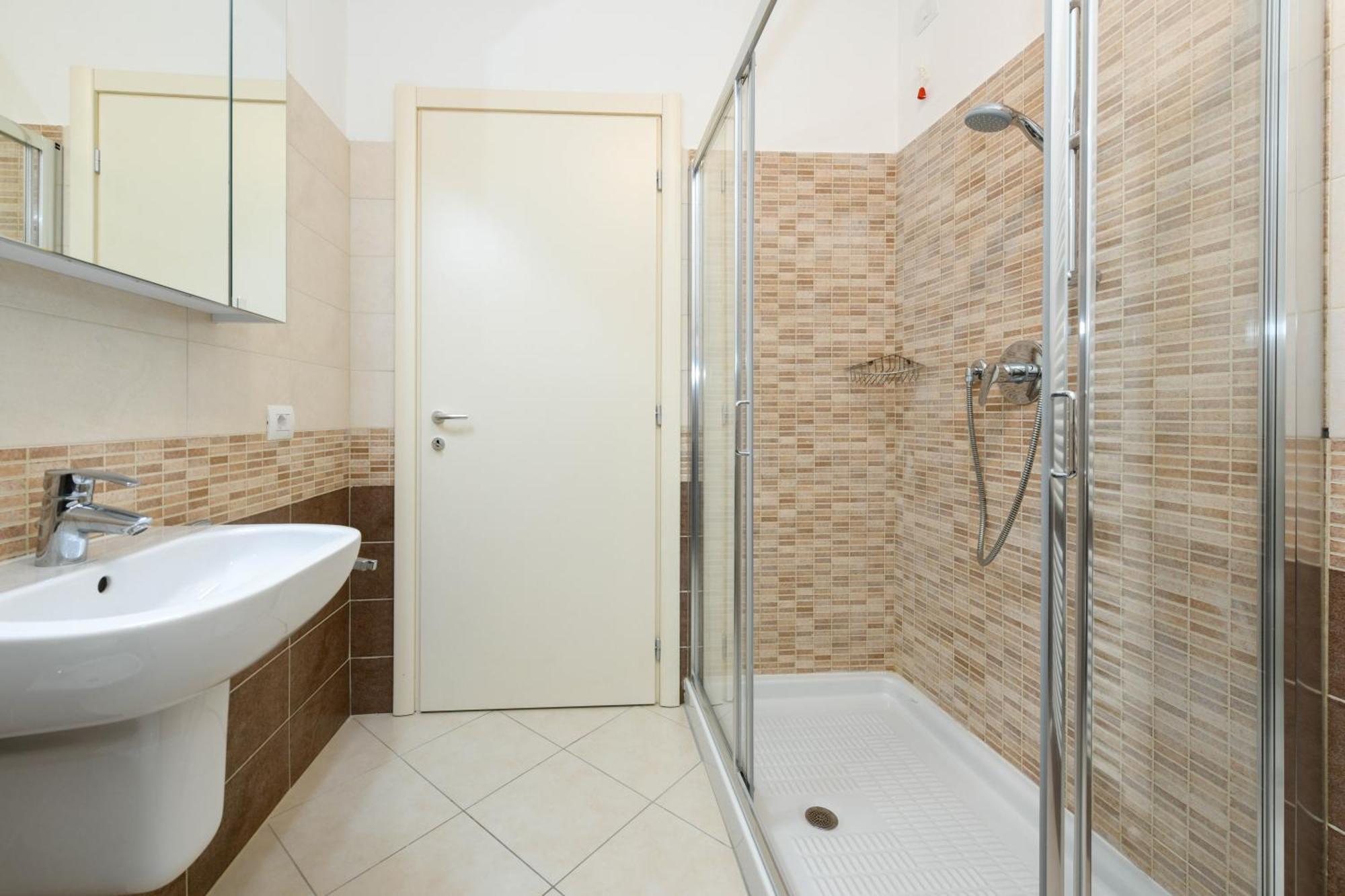 Madeleine Apartment Тосколано Мадерно Екстериор снимка